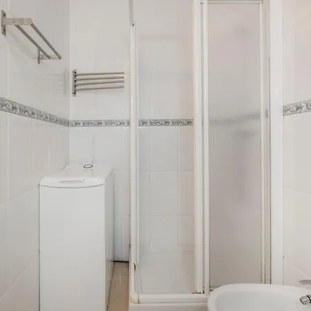 Estudios 79 Appartement