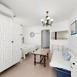 Estudios 79 * Torrox