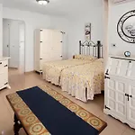 Estudios 79 * تورّوكس كوستا